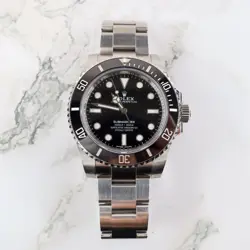 ROLEX SUBMARINER 114060 NO DATE 40MM OYSTER BRACELET STAINLESS STEEL