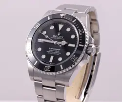 ROLEX 2022 SUBMARINER