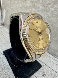 1570 AUTOMATIC
