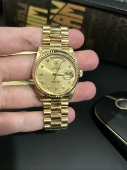 UNISEX 36MM 1988