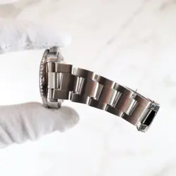 Rolex Sea-Dweller 16600 with Card 40mm Stainless Steel Oyster Braclet