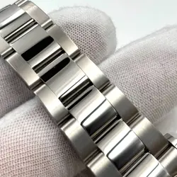 36MM FLUTED BEZEL