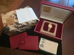 PRESIDENTIAL ROLEX OYSTER PERPETUAL DATEJUST 69178 LADIES WATCH 18K