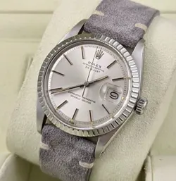 ROLEX 1977 MENS 36MM DATEJUST REFERENCE 1603 SILVER PIE PAN DIAL ENGINE TURNED