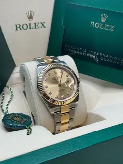 41 CHAMPAGNE DIAMOND