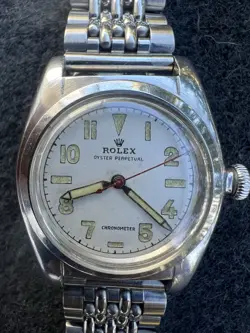 VINTAGE WRISTWATCH