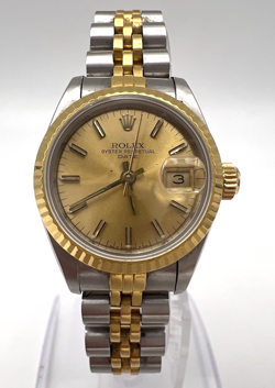 WRIST WATCH. LOT.341