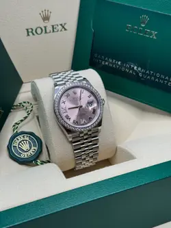 2024 PINK ROMAN