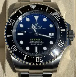 DEEPSEA BLACK