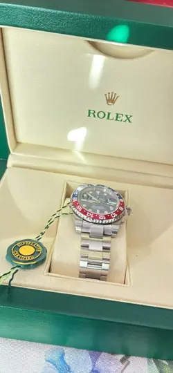 LUXURIOUS WATCH ROLEX