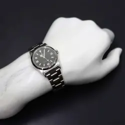AUTOMATIC BLACK DIAL