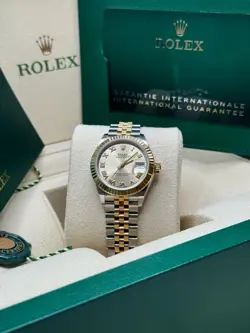 LADY-DATEJUST 28 TWO