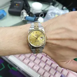 36MM 18K GOLD