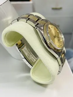 WATCH TWO-TONE