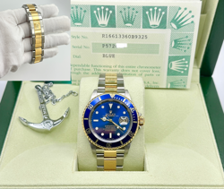 ROLEX SUBMARINER BLUE 16613 40MM 18K YELLOW GOLD STEEL BOX PAPERS 2001