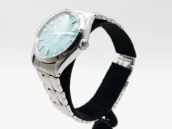 BLUE TIFFANY