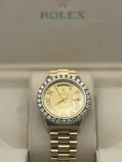 Rolex President 36mm Roman Dial 4.5ct VS2 Diamond Bezel Yellow Gold Watch 18038