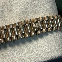 LADIES PRESIDENT 26 MM  ROLEX 18 K GOLD MOP DIAMOND DIAL WITH BOX & PAPERS