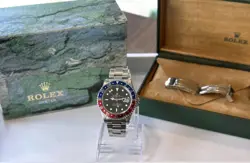 SUPERLATIVE CHRONOMETER PEPSI