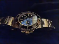 WATCH WITH BLACK
