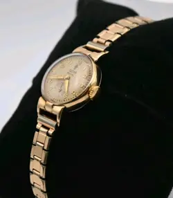VINTAGE BEAUTIFUL 9CT