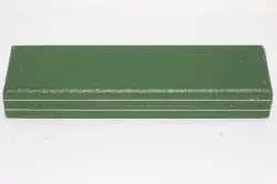 WATCH DISPLAY