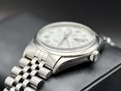 DIAL AUTOMATIC WATCH