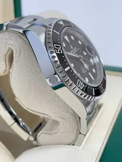 Rolex Seadweller Sea-Dweller SD43 126600 2022 LNIB