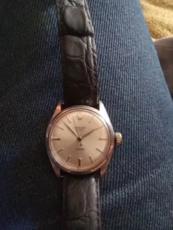 VINTAGE BLACK LEATHER