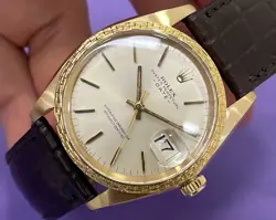 ROLEX OYSTER PERPETUAL DATE 1504 WITH SERVICE CARD 18K SOLID GOLD 34MM WATCH