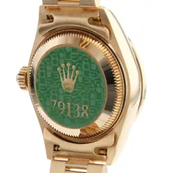 CHAMPAGNE NUMBER SECOND