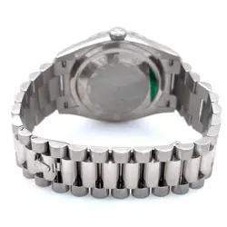 DIAMOND DIAL/BEZEL