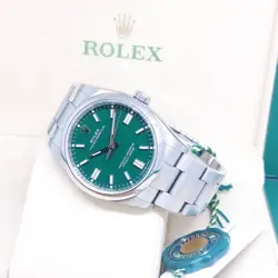 ROLEX 36MM GREEN DIAL OYSTER PERPETUAL REF: 126000 (DEC 2022)
