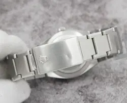 OYSTERQUARTZ