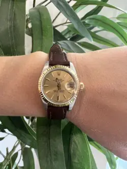 LADIES ROLEX OYSTER PERPETUAL DATEJUST WATCH TWO-TONE 26MM CHAMPAGNE