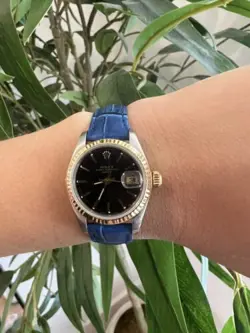 LADIES ROLEX OYSTER PERPETUAL DATE WATCH TWO-TONE 26MM BLACK / BLUE LEATHER