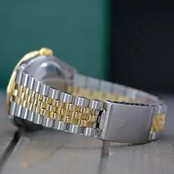 PYRAMID BEZEL JUBILEE