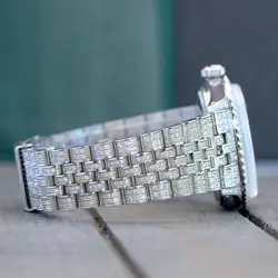 ICED OUT DIAMOND