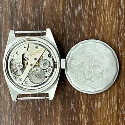 MILITARY WATCH HAND-WOUND