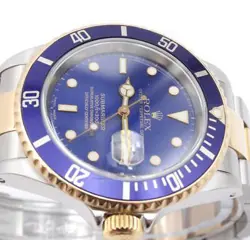 2002 MENS WATCH