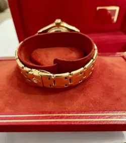 GOLD 29MM DIAMOND