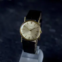 SWISS SOLID 18K