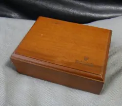 BOX ANTIQUE VINTAGE