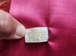 NIB ROLEX Silk Cashmere Fuschia Scarf Watch New in Box 52 x 52 Fringed Italy