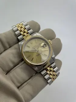 WATCH 16233 PAPERS