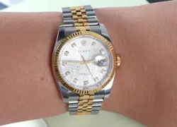 CARD WATCH