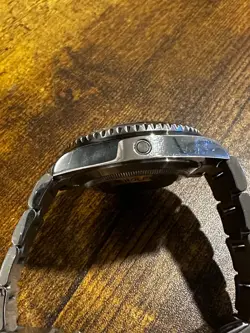 ROLEX SEA-DWELLER 116600 SILVER OYSTER BRACELET WITH BLACK BEZEL