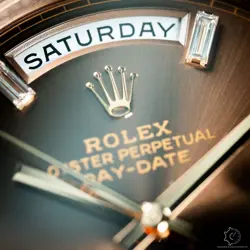 BROWN DIAL DIAMOND