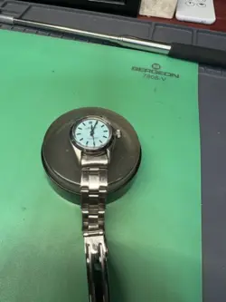 STEEL WATCHNOT RUNNING