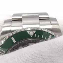 ROLEX SUBMARINER DATE 40MM STAINLESS STEEL GREEN DIAL 116610LV